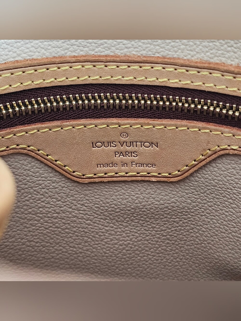 🔥 Louis Vuitton Bucket Bag 🔥 - Picture 8 of 10